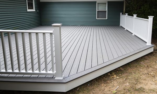 Cost of Composite Decking Installation in Frankfort