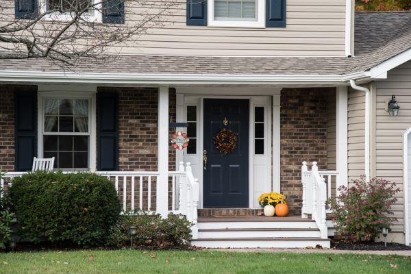 Cost of Front Deck Construction in Frankfort