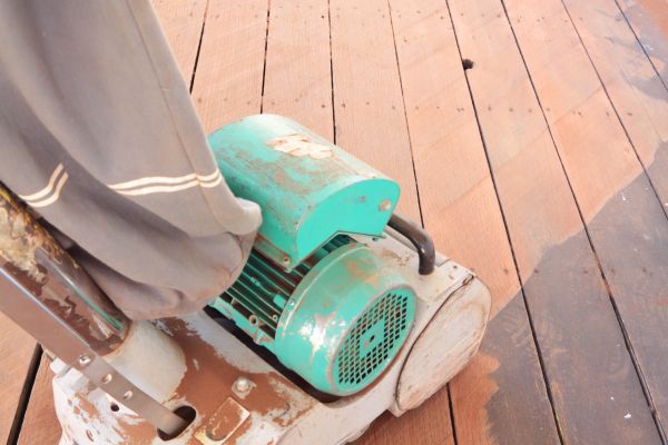 Cost of Cedar Deck Sanding in Frankfort